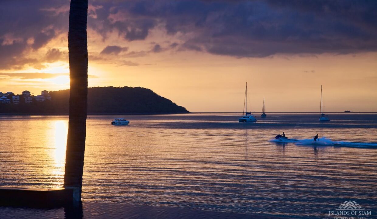 Night-Time-water-sports-1